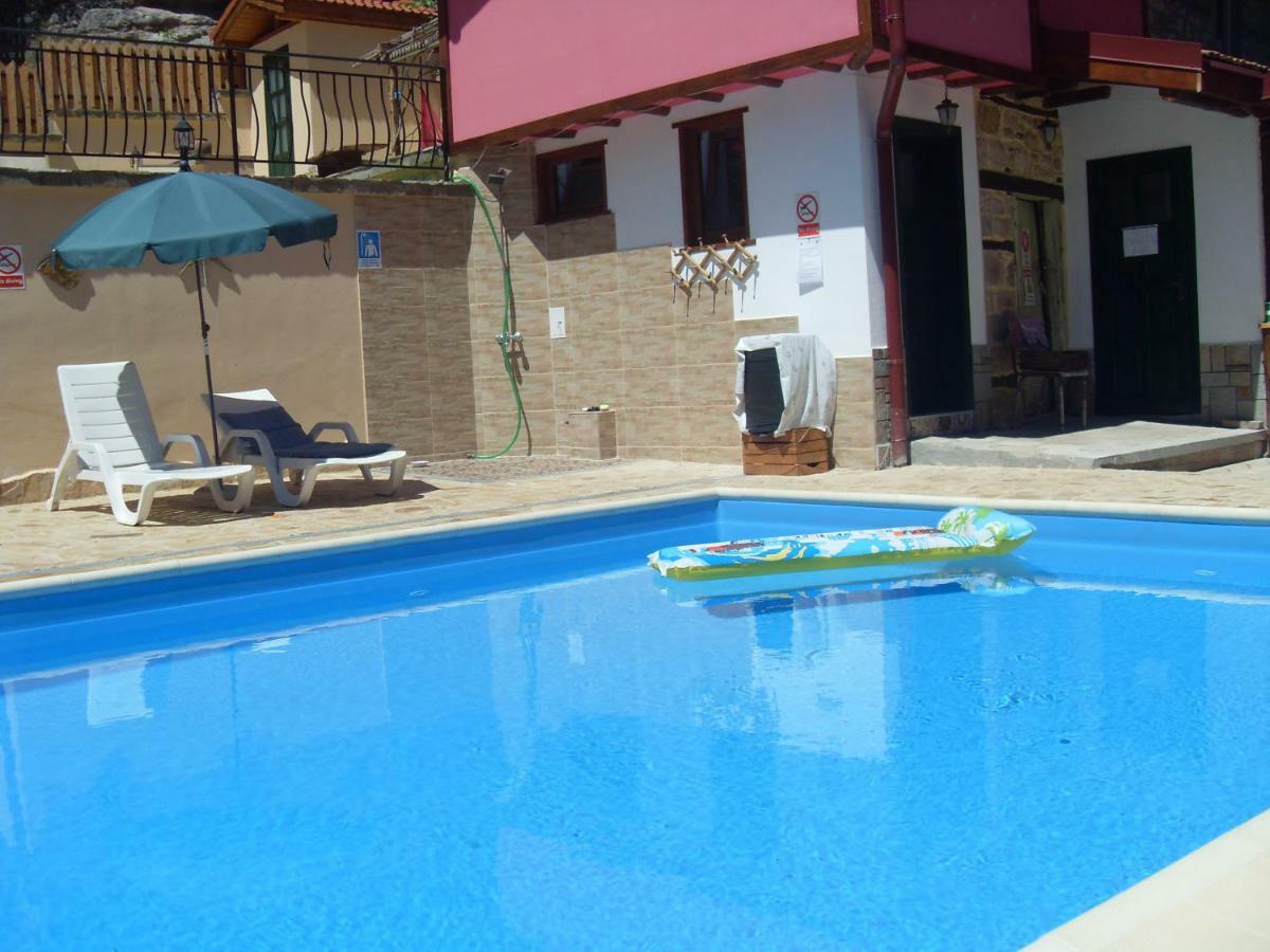 Hotel The Pink House Polkovnik Serafimovo Exterior foto